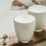 9-priezastys-kodel-siandien-i-savo-raciona-reiketu-itraukti-kefyro.webp.webp