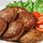 sultingu-kotletu-paslaptis-ar-mirkyti-duona-piene-ar-vandenyje.webp.webp